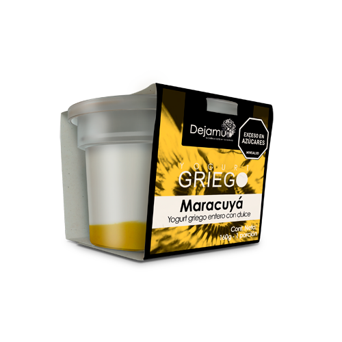 Yogurt griego con dulce