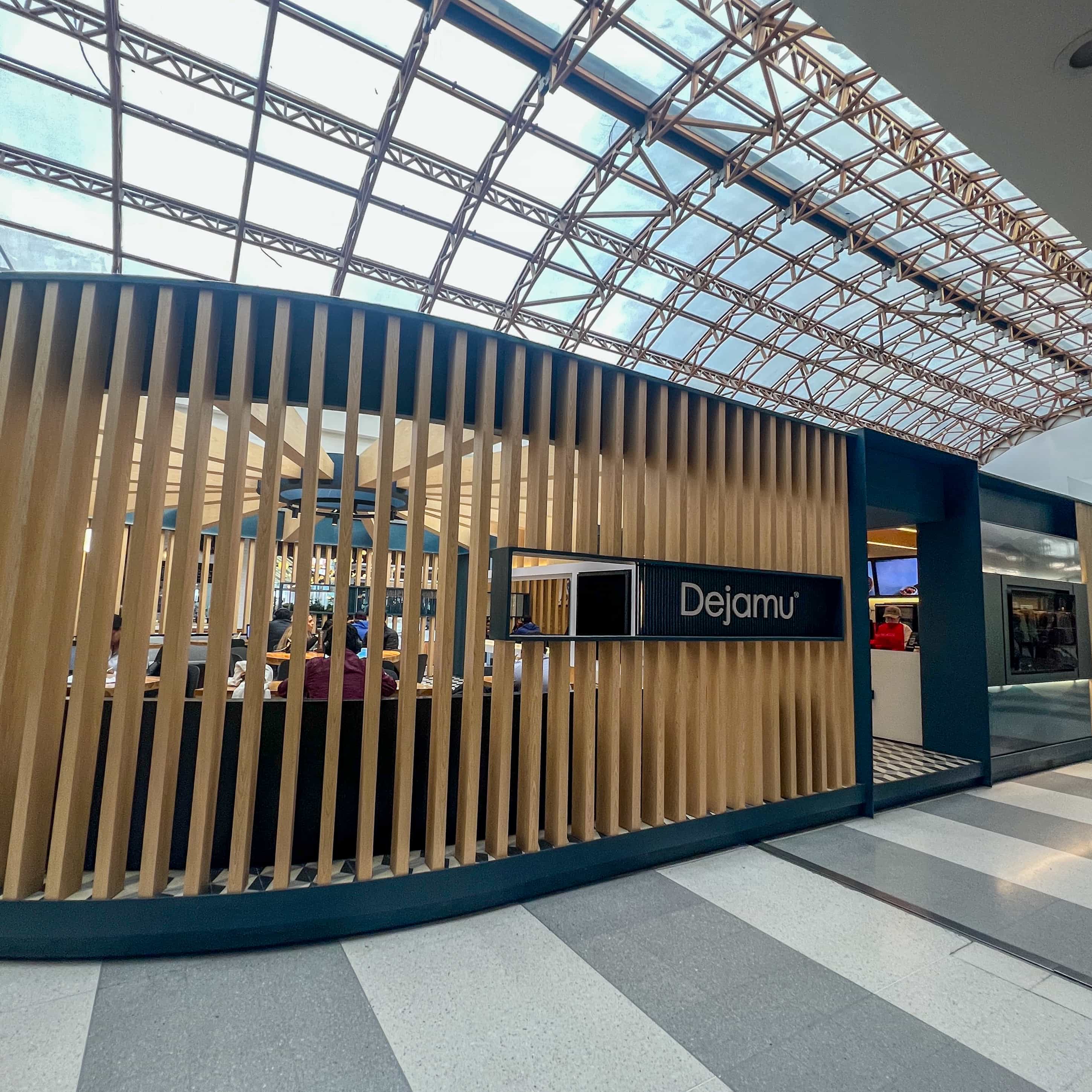 Tienda Centro Comercial Gran Estación - DEJAMU