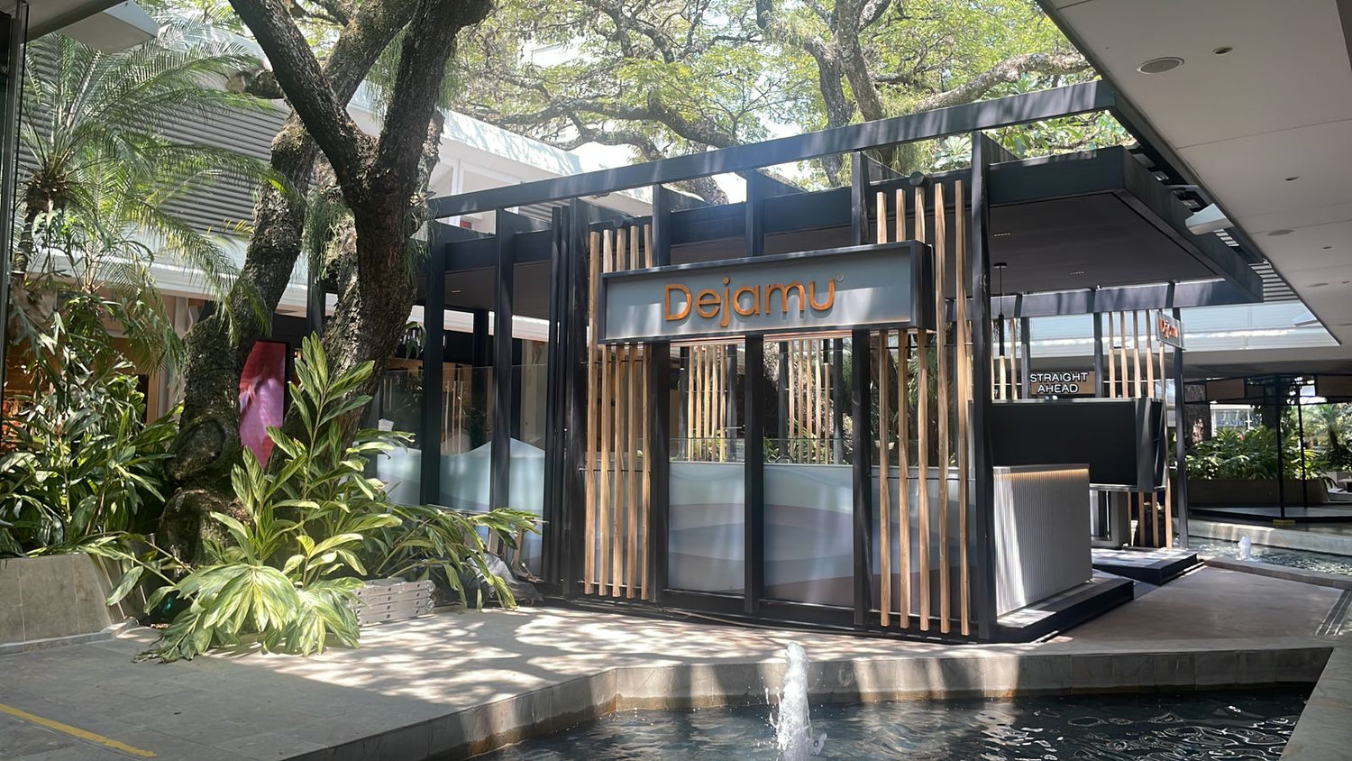 Tienda Unicentro Plazoleta de los Samanes - DEJAMU